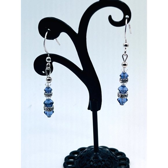 Delicate dangle earrings - Picture 5 of 7